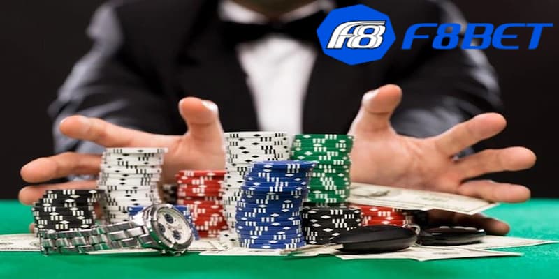 Không lạm dụng Bluff – Kinh nghiệm chơi poker